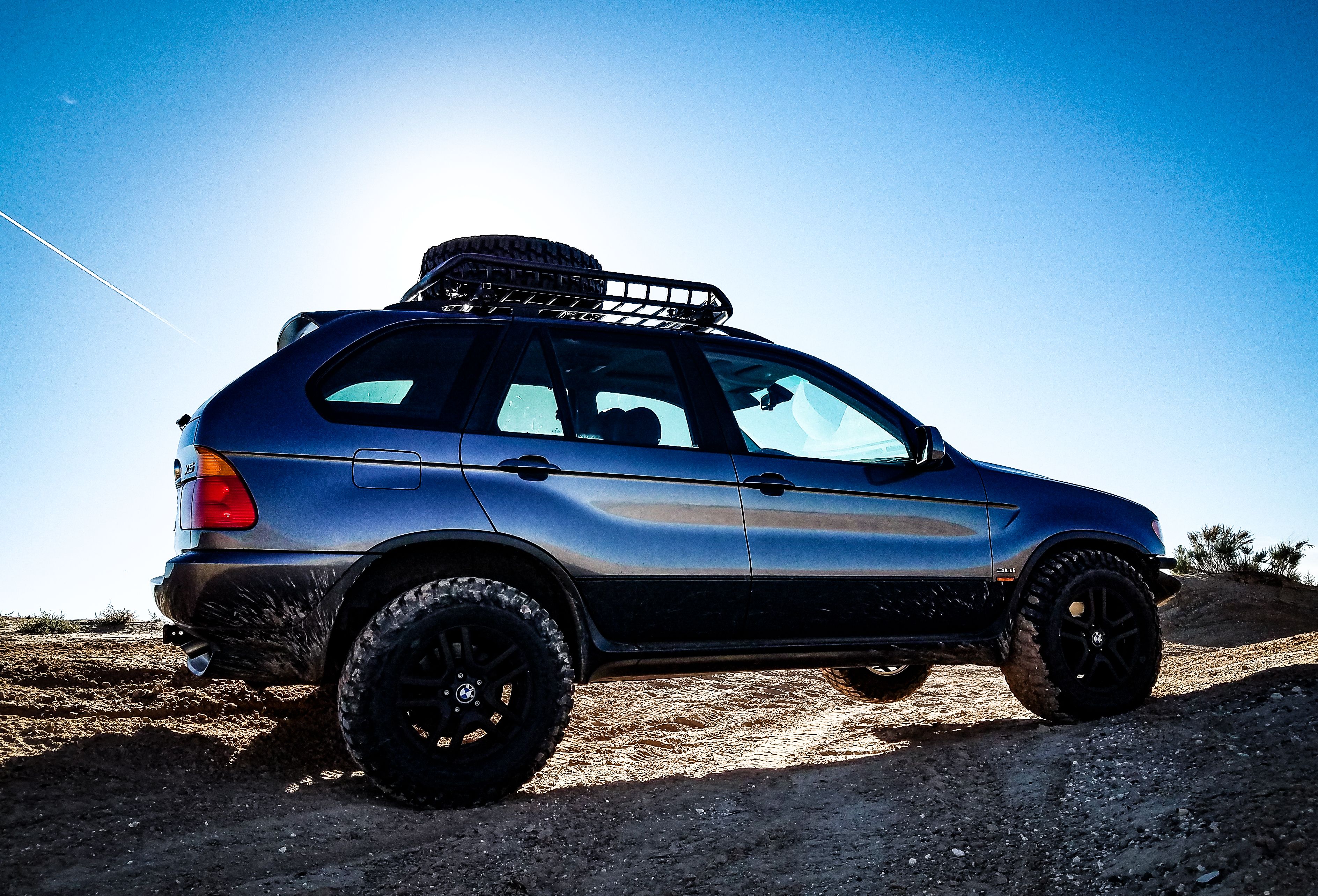 BMW X5 E53 4 8IS 04 07 Adjustable Air Ride Suspension Lift Raise Lin bmw-x5-e53-4-8is-04-07-adjustable-air-ride-suspension-lift-raise-lin