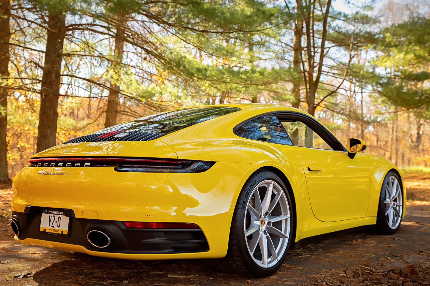 2022 Porsche 911 992 Carrera 4S Sport Premium Package Racing Yellow