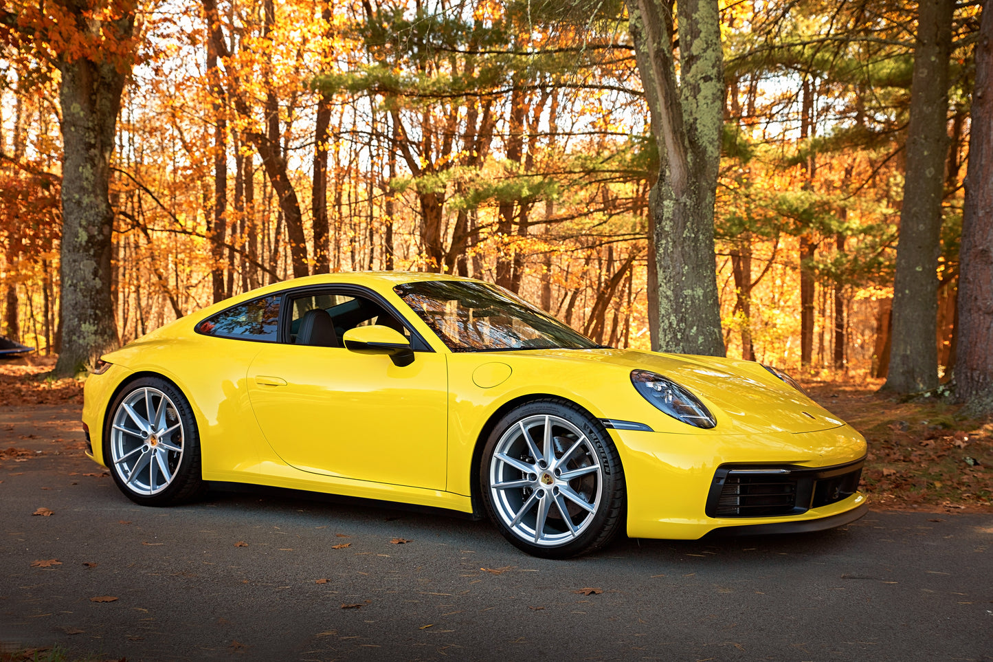 2022 Porsche 911 992 Carrera 4S Sport Premium Package Racing Yellow