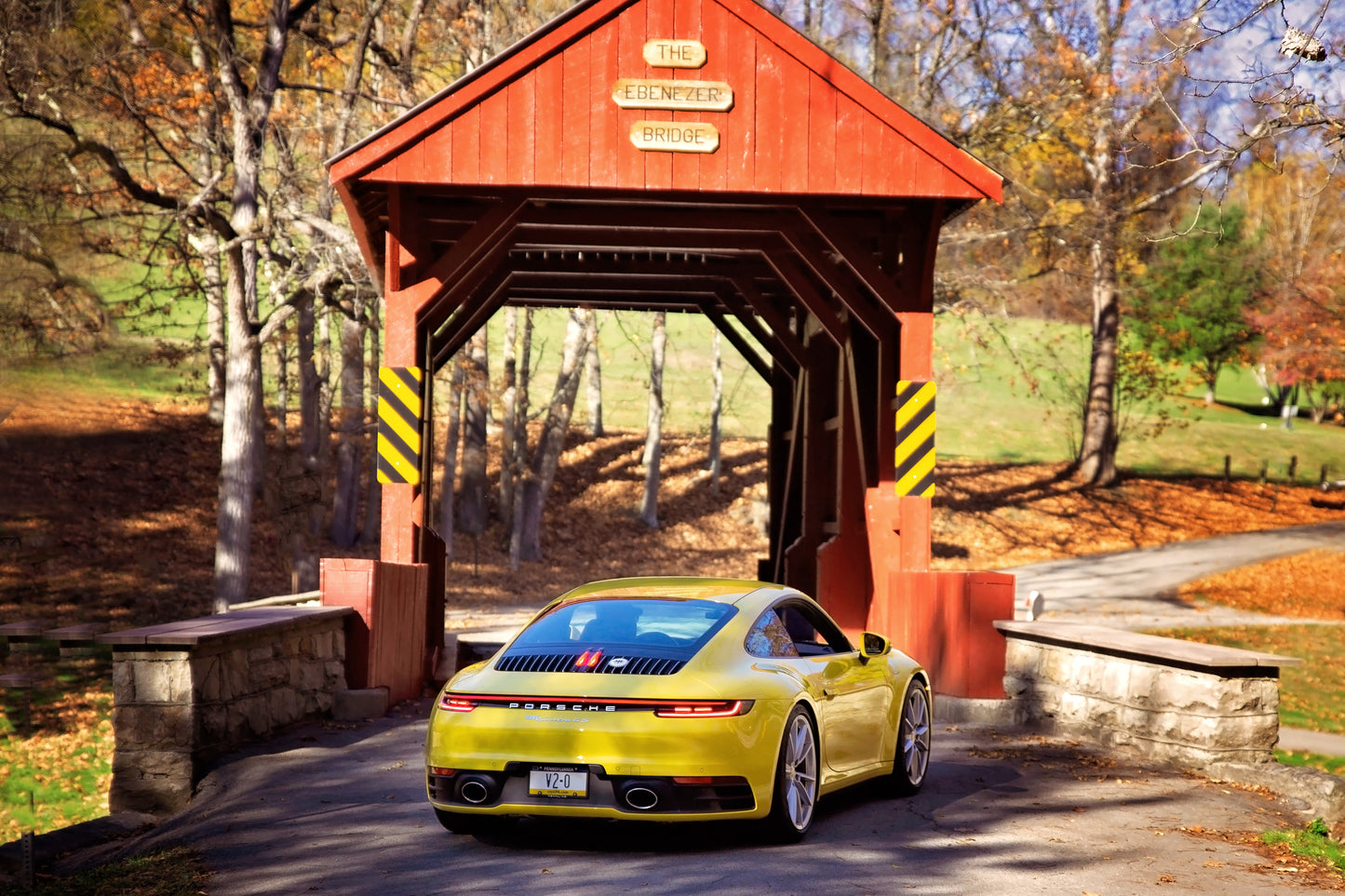 2022 Porsche 911 992 Carrera 4S Sport Premium Package Racing Yellow